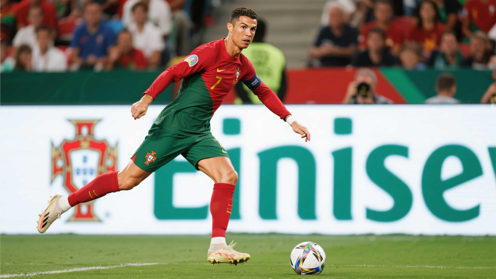 作为葡萄牙国家队绝对核心，克里斯蒂亚诺·罗纳尔多无